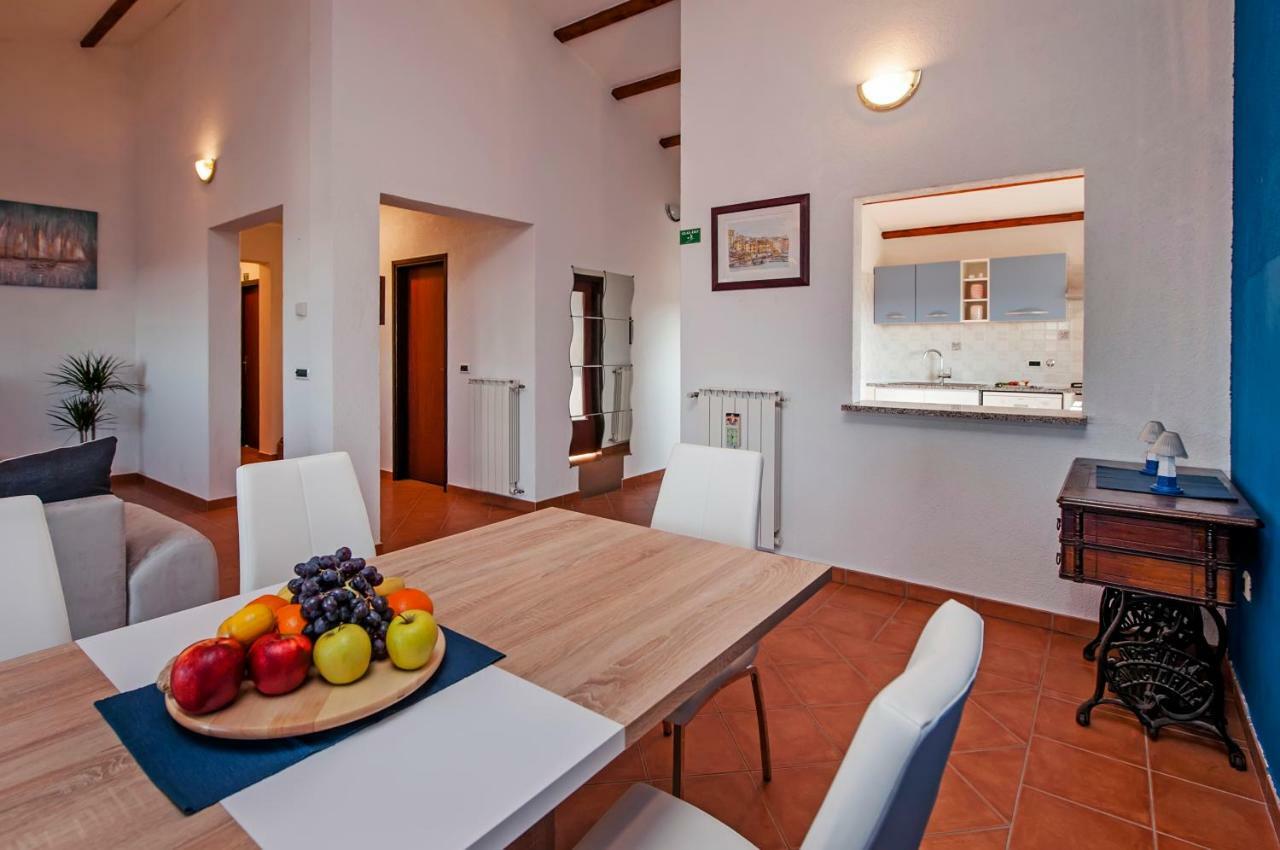 Apartment Bora Rovinj Exterior photo